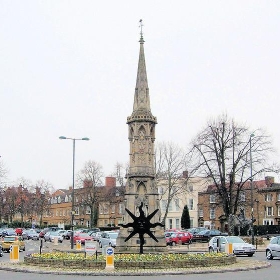 Banbury Cross, Oxfordshire. - Jim Linwood