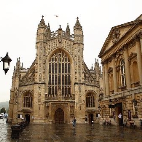 Bath England -  Courtyard in front of Abbey entrance and entrance to Roman Baths - jmenard48