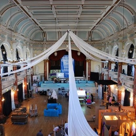 Discover Zone preparations, Cheltenham Town Hall, Cheltenham Science Festival 2009-06-02_135049 - welovethesky