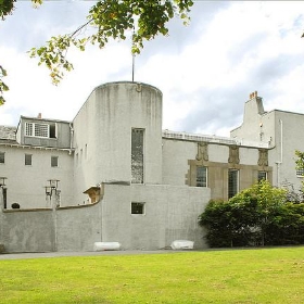 La façade nord (House for an art lover, Glasgow) - dalbera