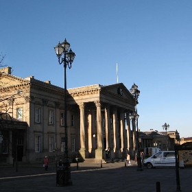 Huddersfield Railway station - TehBoris