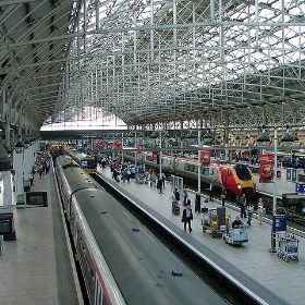 Piccadilly Station, Manchester - SpindlierHades