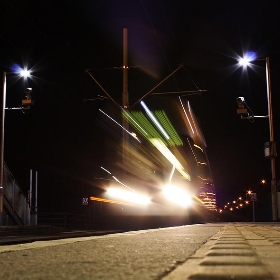 Tram Arriving @ Tram Stop, Nottingham - andyjakeman