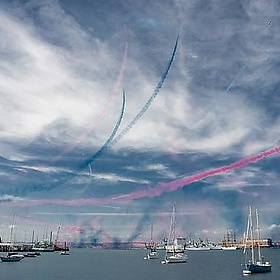 Red Arrows Display in Portsmouth - 1 - david.nikonvscanon