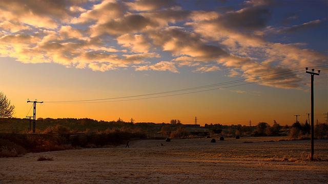 frosty morning 1366 x 768