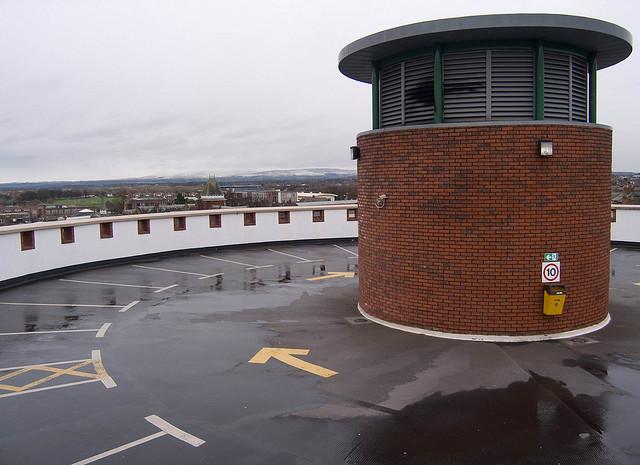 Carlisle Lanes circular parking