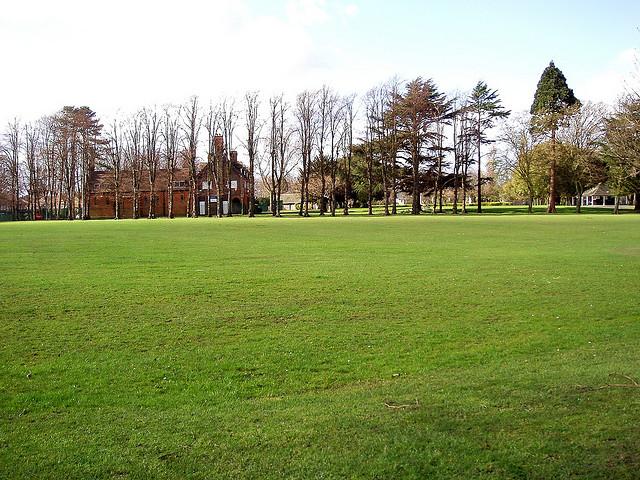 Ashburton Park, London Borough of Croydon, SE25/CR0