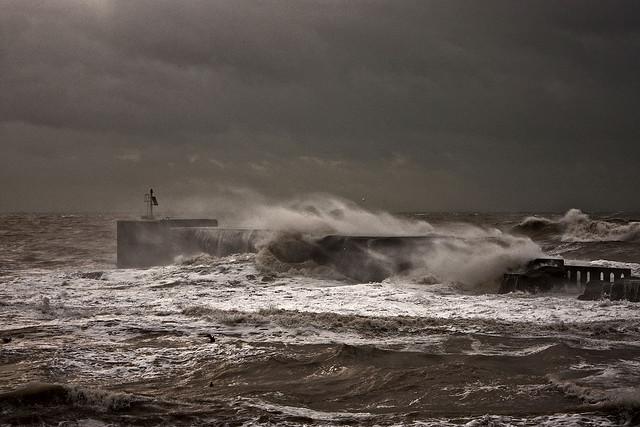 A Gale At Hastings - 2