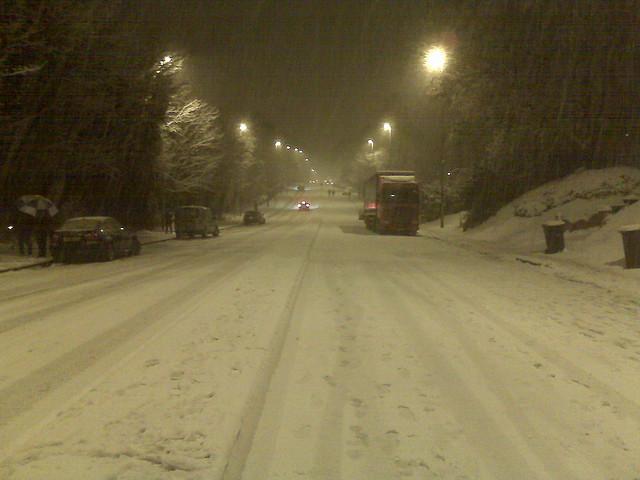 A404 Marlow Hill in Snow