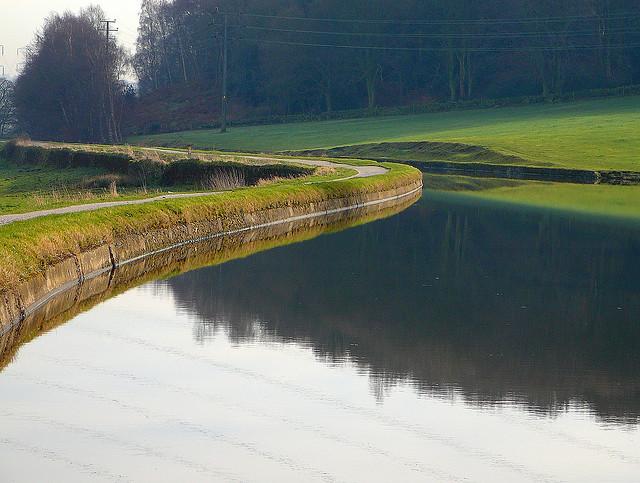 Leeds and Liverpool Canal