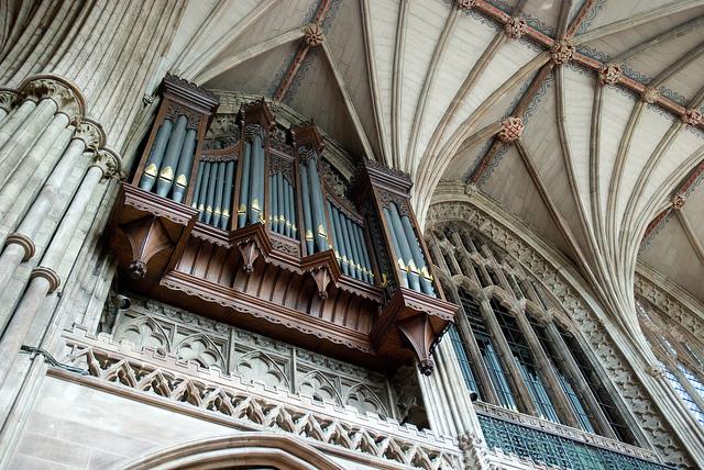 Lichfield Cathedral organ