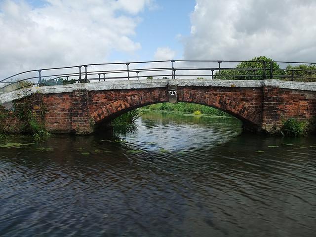 Lincoln bridge