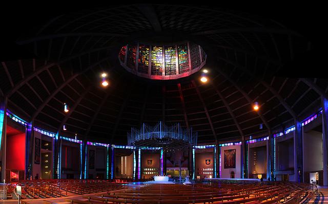 Liverpool Metropolitan Cathedral (Interior)