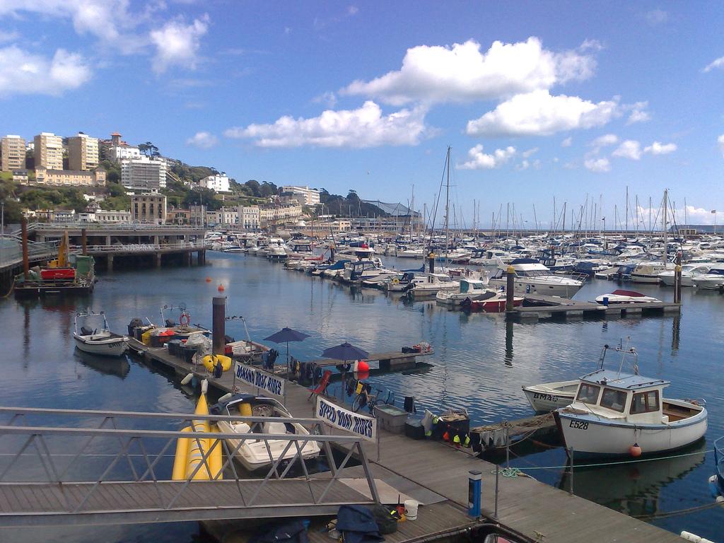 Torquay Harbour 1